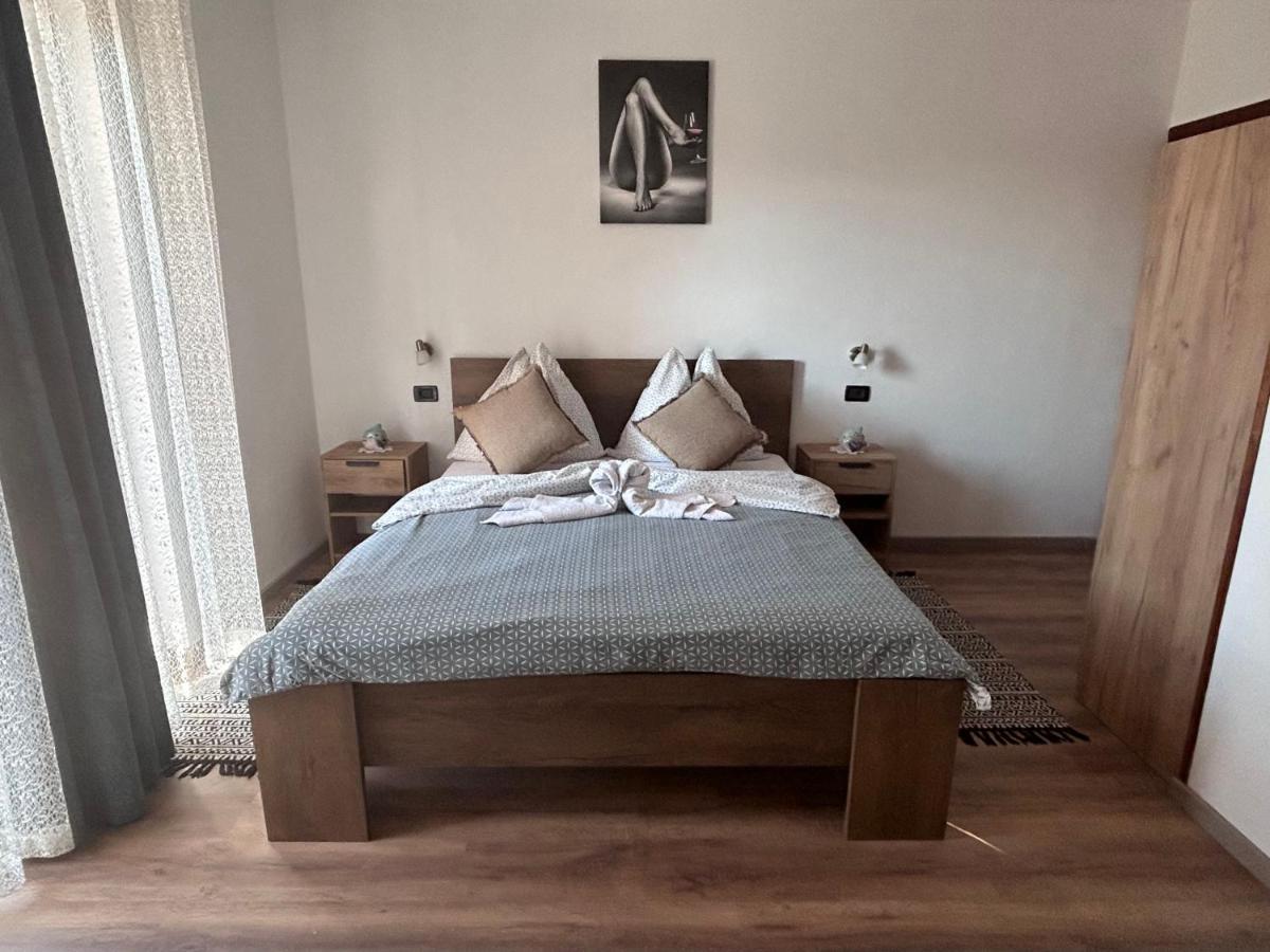 Guest House Casa Mia - Rooms & Apartments Rovinj Exterior photo
